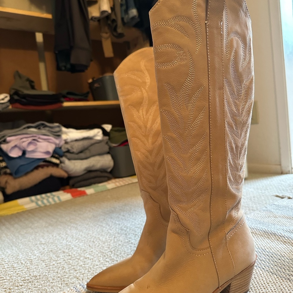 Dolce Vita Sand Embroidered Western Boots